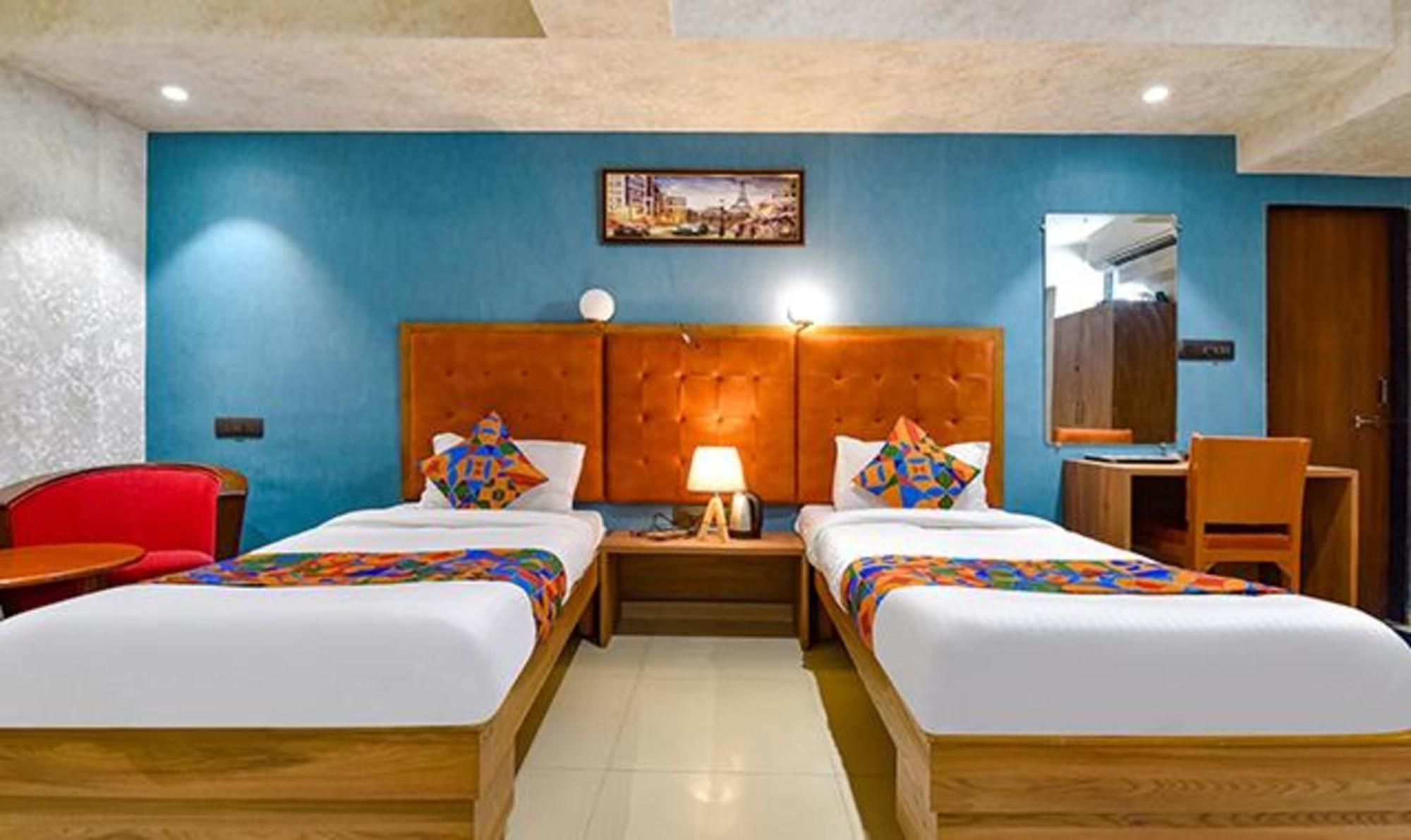 Fabhotel Siddharth Corporate - Vavol, Gandhinagar Luaran gambar