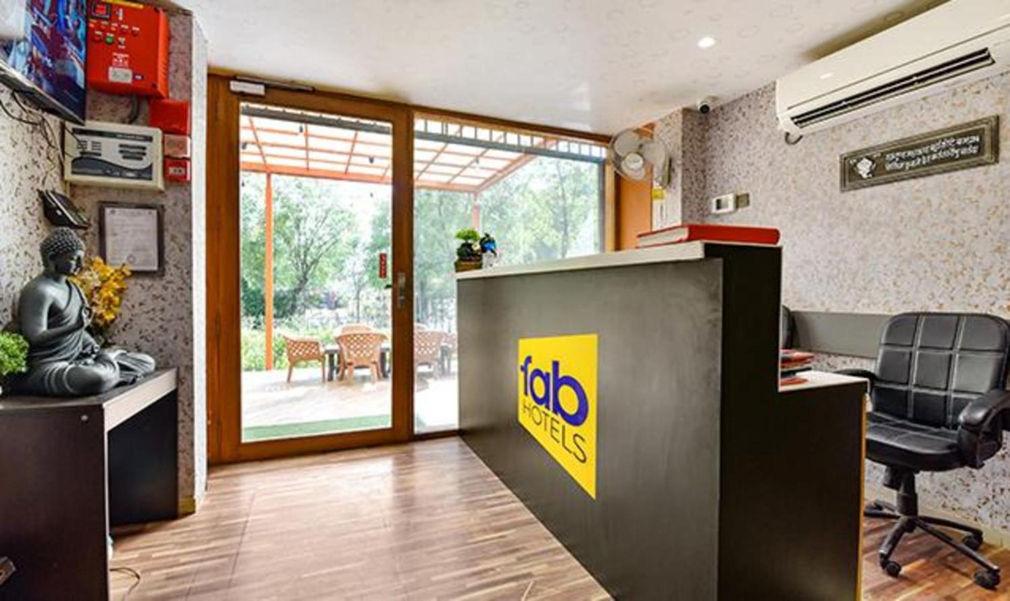 Fabhotel Siddharth Corporate - Vavol, Gandhinagar Luaran gambar
