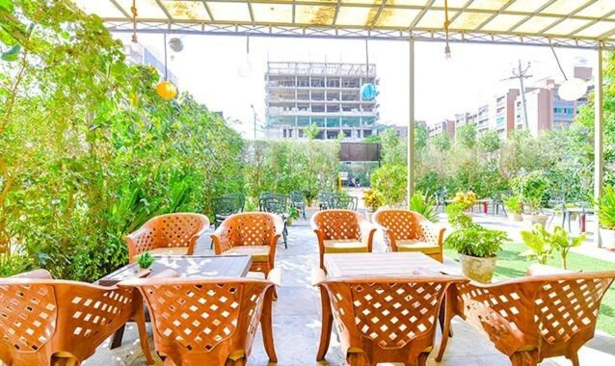 Fabhotel Siddharth Corporate - Vavol, Gandhinagar Luaran gambar