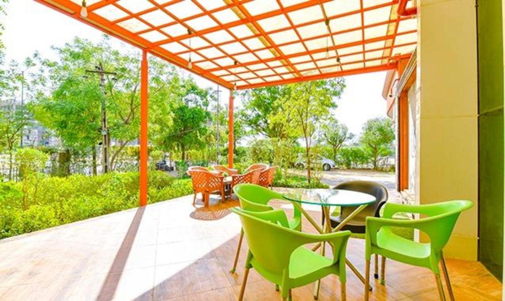Fabhotel Siddharth Corporate - Vavol, Gandhinagar Luaran gambar